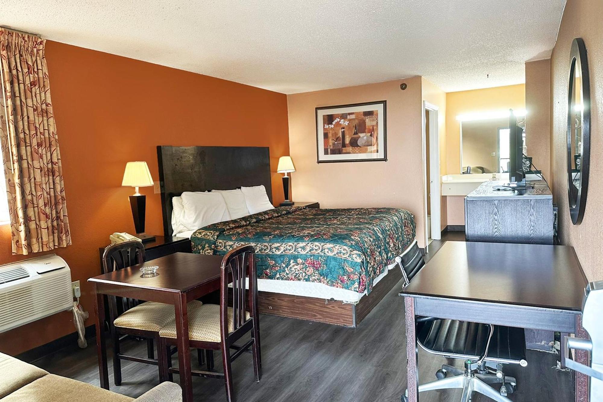 Garden & Motel